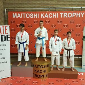 Maitoshi Kachi Trophy